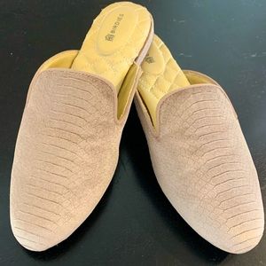 Birdies Light Blush Size 7.5 Slippers